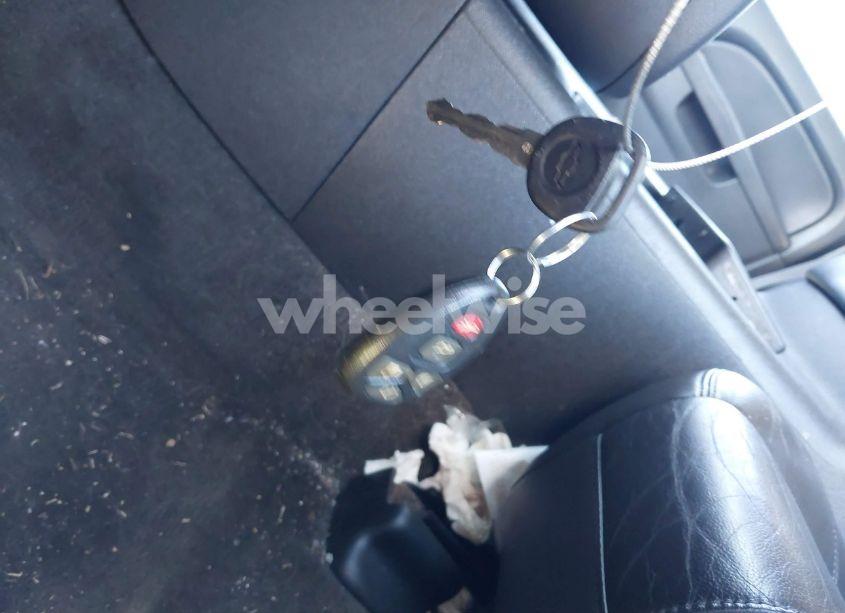 Photo 11 of 2011 Chevrolet Tahoe LT (VIN 1GNSCBE06BR339968)