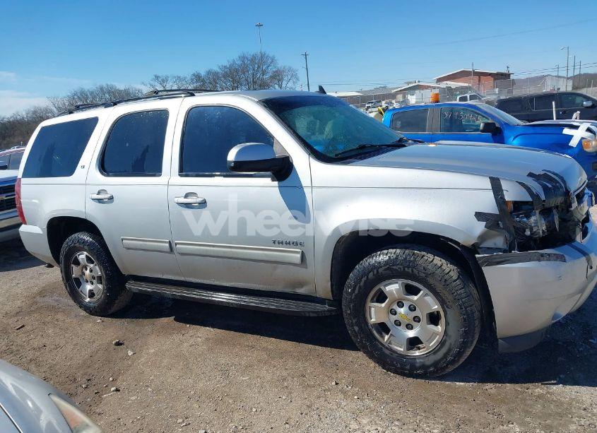 Photo 13 of 2011 Chevrolet Tahoe LT (VIN 1GNSCBE06BR339968)