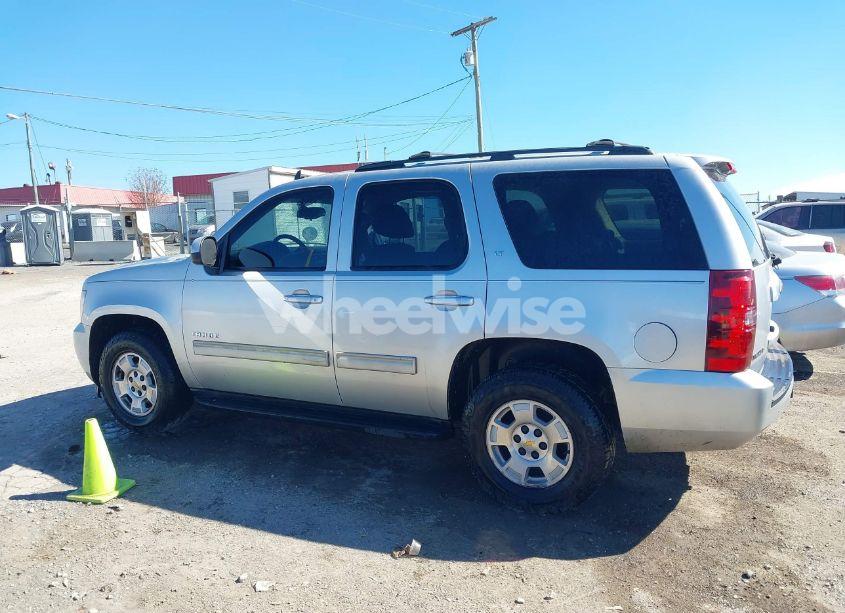 Photo 14 of 2011 Chevrolet Tahoe LT (VIN 1GNSCBE06BR339968)