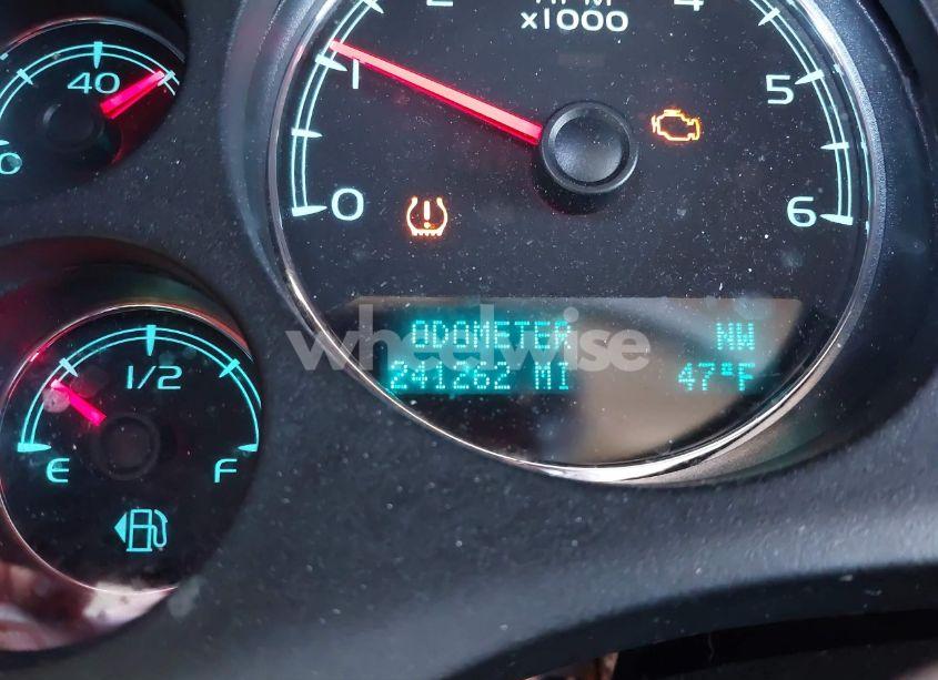 Photo 15 of 2011 Chevrolet Tahoe LT (VIN 1GNSCBE06BR339968)