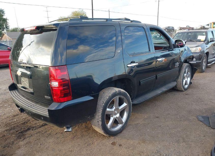 Photo 4 of 2011 Chevrolet Tahoe LT (VIN 1GNSCBE06BR376289)