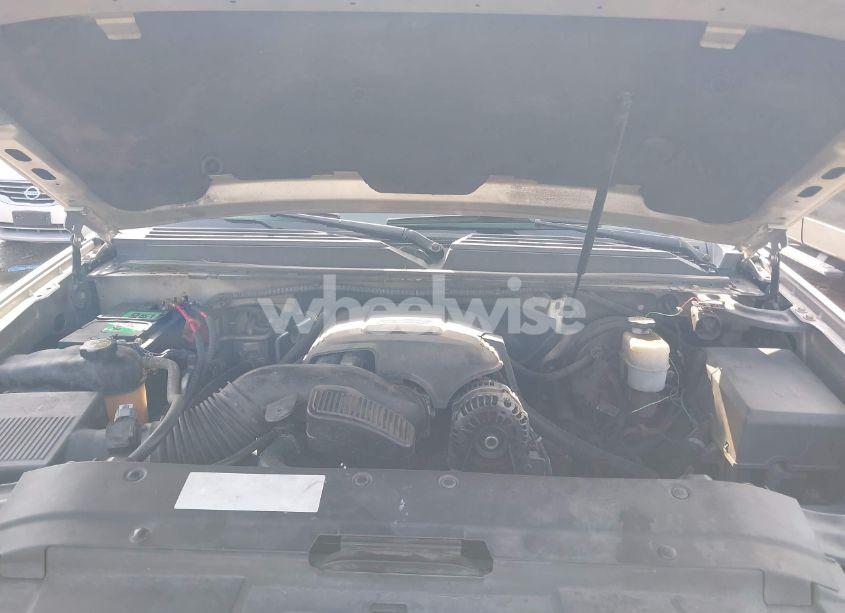 Photo 10 of 2013 Chevrolet Tahoe LT (VIN 1GNSCBE06DR169078)