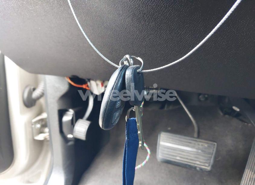 Photo 11 of 2013 Chevrolet Tahoe LT (VIN 1GNSCBE06DR169078)