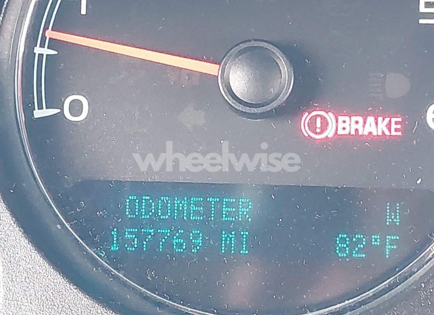 Photo 15 of 2013 Chevrolet Tahoe LT (VIN 1GNSCBE06DR169078)