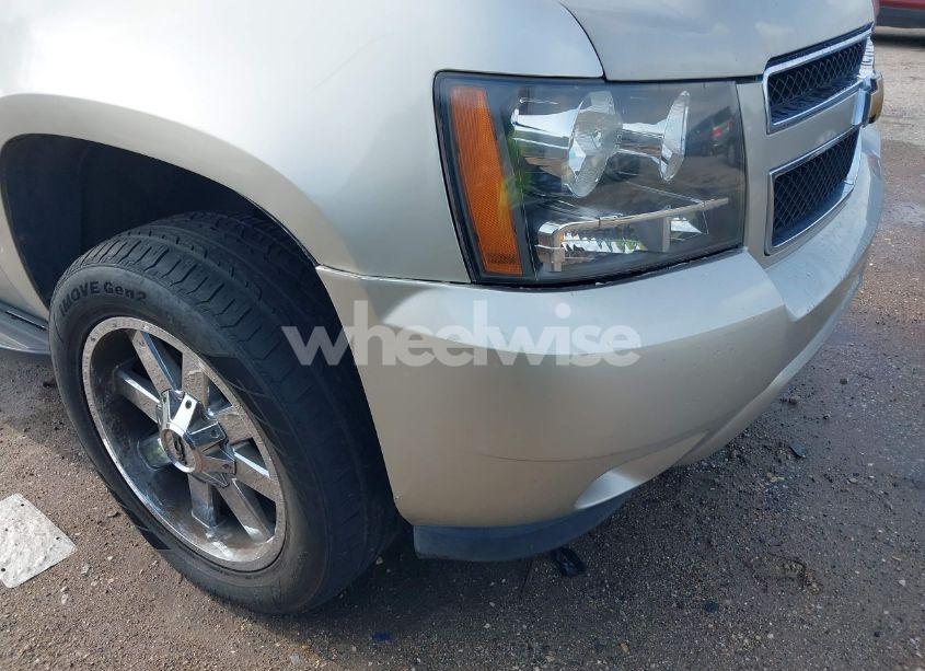 Photo 17 of 2013 Chevrolet Tahoe LT (VIN 1GNSCBE06DR169078)