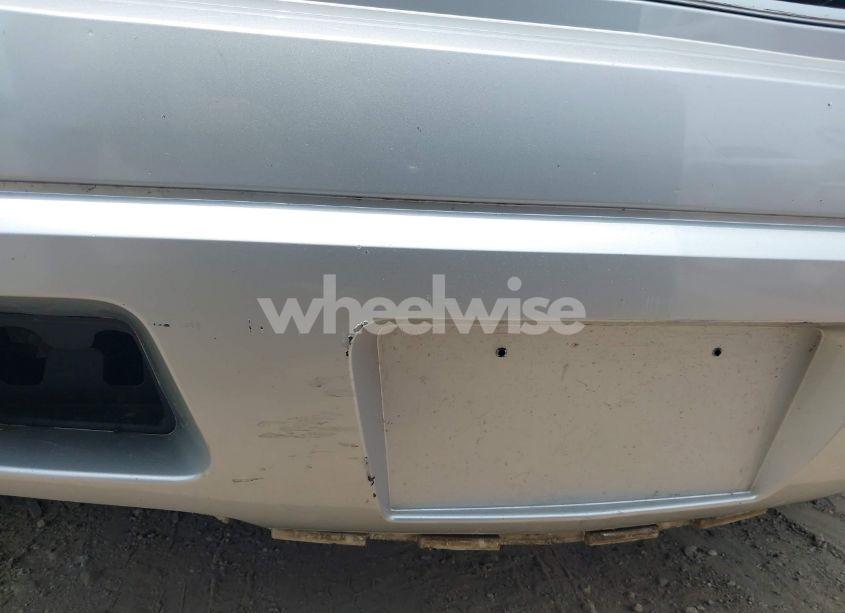 Photo 12 of 2013 Chevrolet Tahoe LT (VIN 1GNSCBE06DR320906)