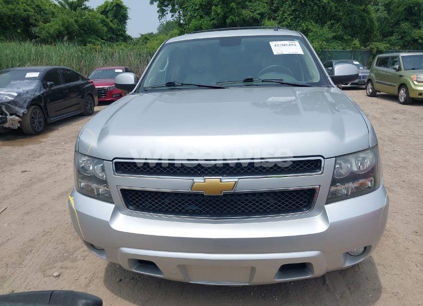 Photo 13 of 2013 Chevrolet Tahoe LT (VIN 1GNSCBE06DR320906)