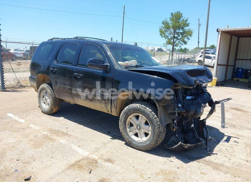 2011 Chevrolet Tahoe LT (VIN 1GNSCBE07BR191474) main photo
