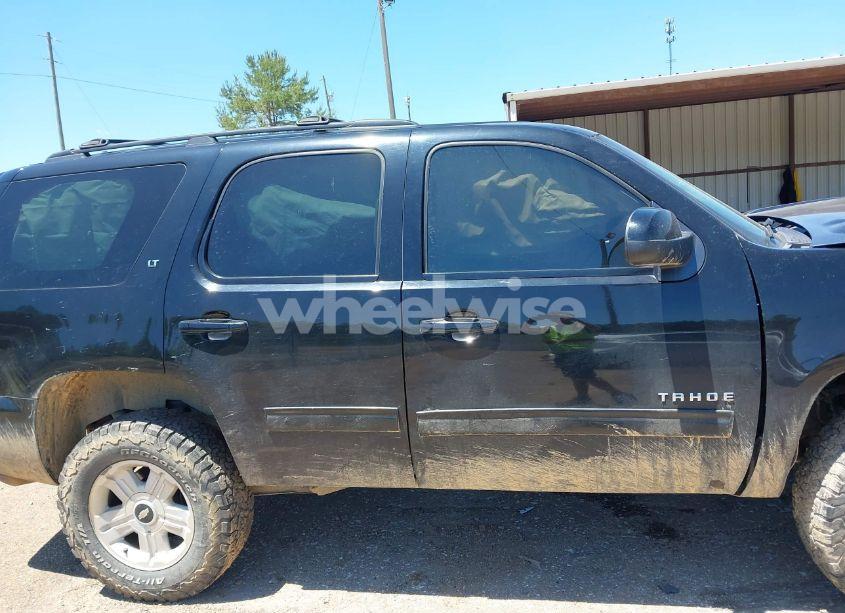 Photo 14 of 2011 Chevrolet Tahoe LT (VIN 1GNSCBE07BR191474)