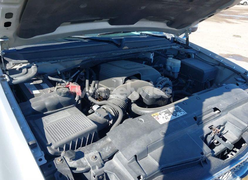 Photo 10 of 2011 Chevrolet Tahoe LT (VIN 1GNSCBE07BR277318)