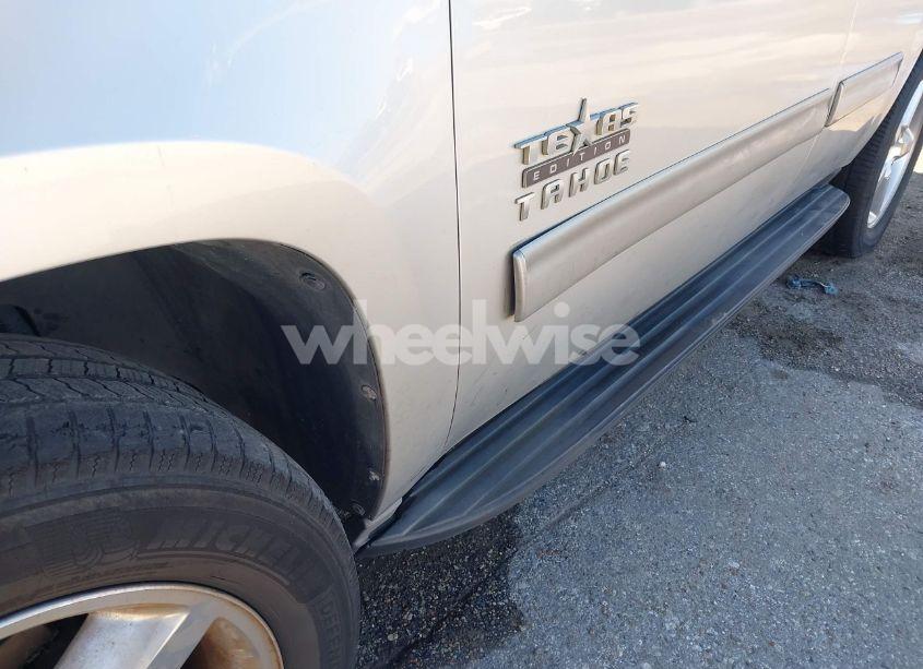 Photo 17 of 2011 Chevrolet Tahoe LT (VIN 1GNSCBE07BR277318)