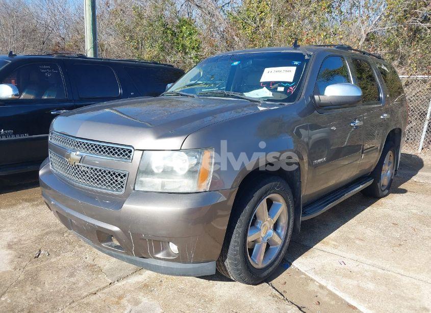Photo 2 of 2011 Chevrolet Tahoe LT (VIN 1GNSCBE07BR393392)