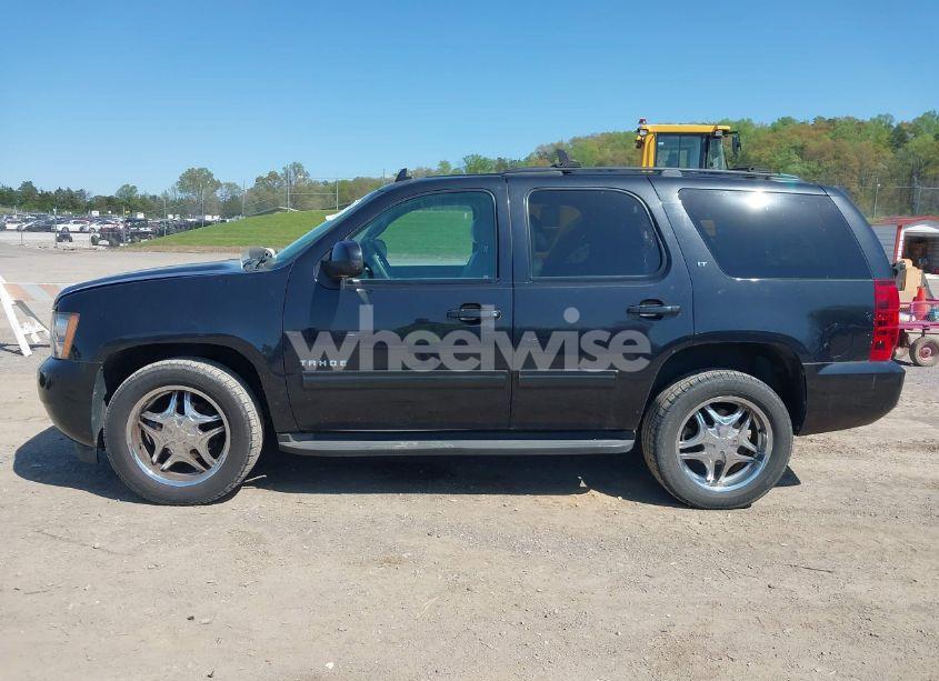 Photo 14 of 2012 Chevrolet Tahoe LT (VIN 1GNSCBE07CR122317)