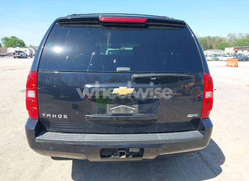Photo 16 of 2012 Chevrolet Tahoe LT (VIN 1GNSCBE07CR122317)