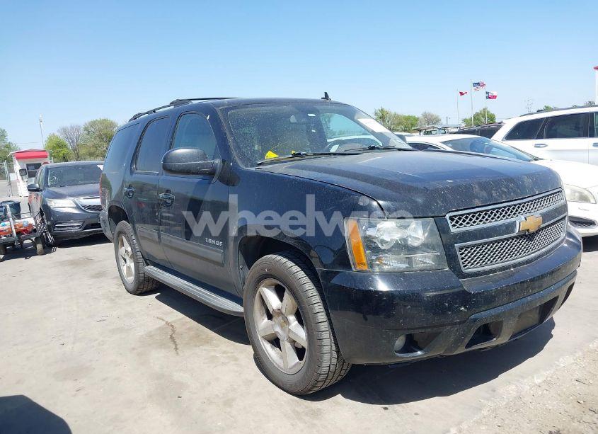 Photo 13 of 2012 Chevrolet Tahoe LT (VIN 1GNSCBE07CR229240)