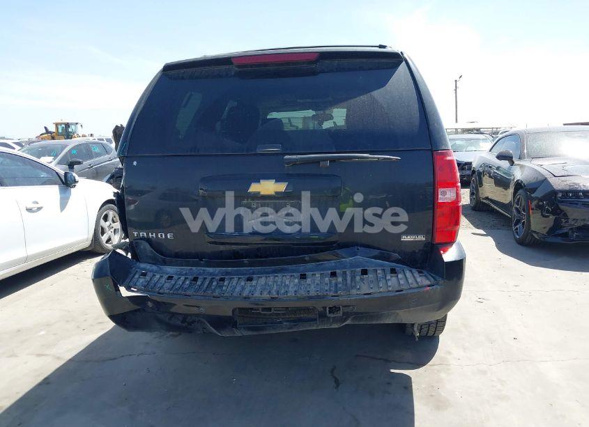 Photo 16 of 2012 Chevrolet Tahoe LT (VIN 1GNSCBE07CR229240)