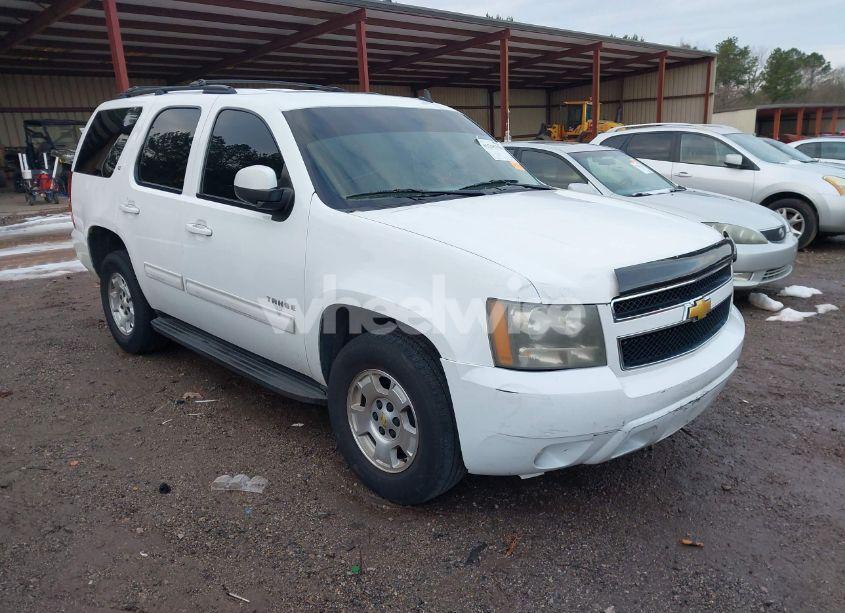 2014 Chevrolet Tahoe LT (VIN 1GNSCBE07ER146457) main photo