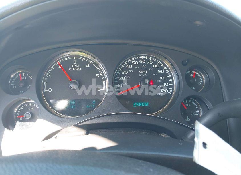 Photo 7 of 2011 Chevrolet Tahoe LT (VIN 1GNSCBE08BR273861)