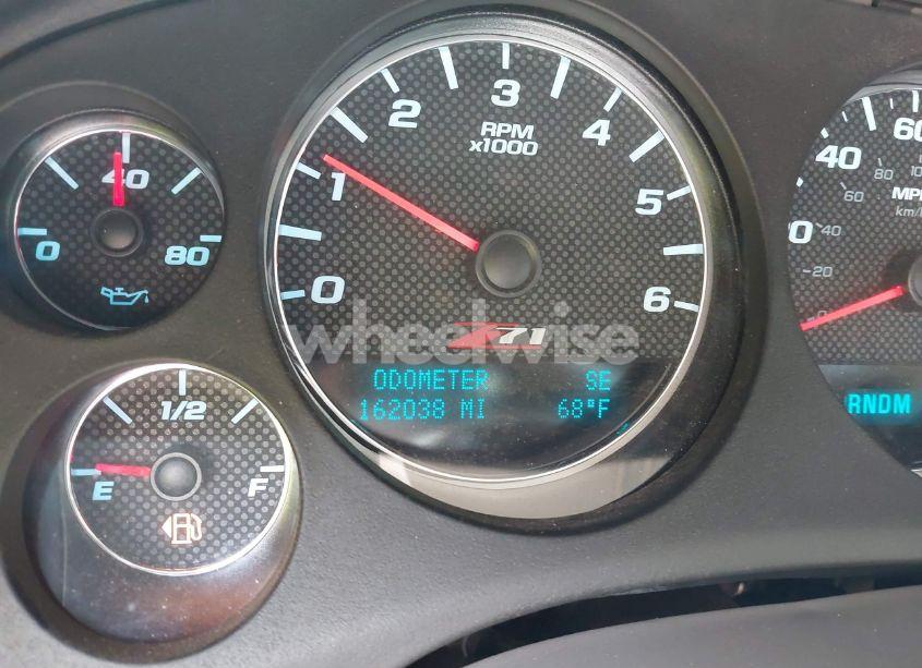 Photo 15 of 2011 Chevrolet Tahoe LT (VIN 1GNSCBE08BR369781)