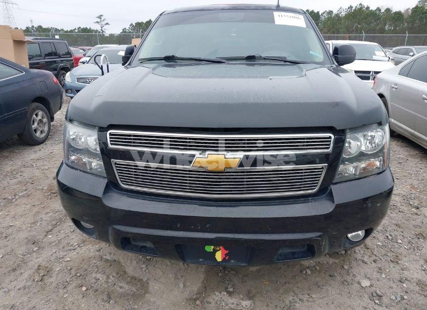 Photo 11 of 2013 Chevrolet Tahoe LT (VIN 1GNSCBE08DR308742)