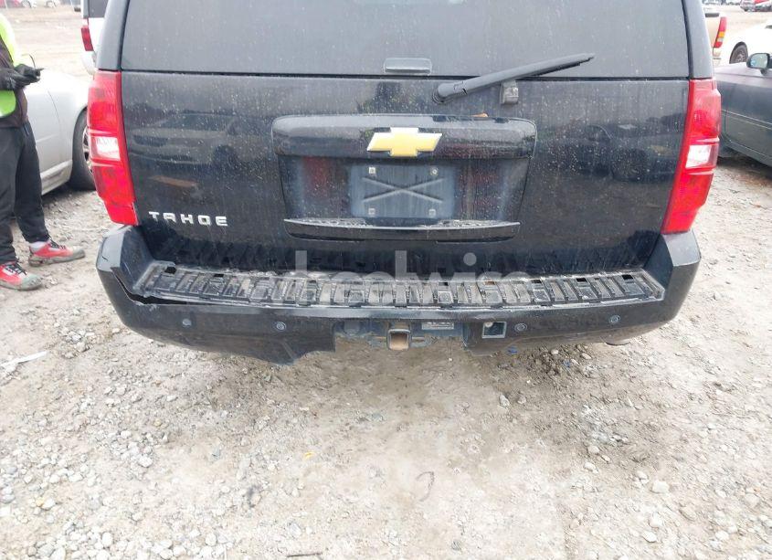 Photo 6 of 2013 Chevrolet Tahoe LT (VIN 1GNSCBE08DR308742)