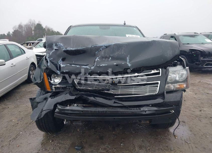 Photo 12 of 2014 Chevrolet Tahoe LT (VIN 1GNSCBE08ER122877)