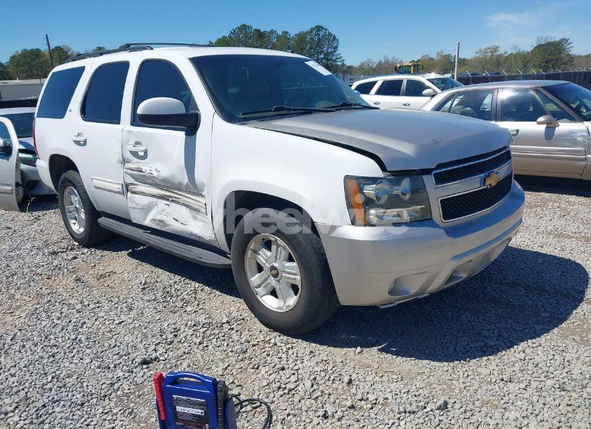 2011 Chevrolet Tahoe LT (VIN 1GNSCBE09BR232011) main photo