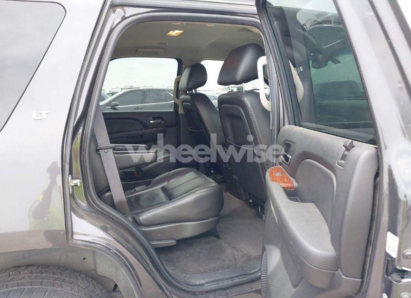 Photo 8 of 2011 Chevrolet Tahoe LT (VIN 1GNSCBE09BR284481)