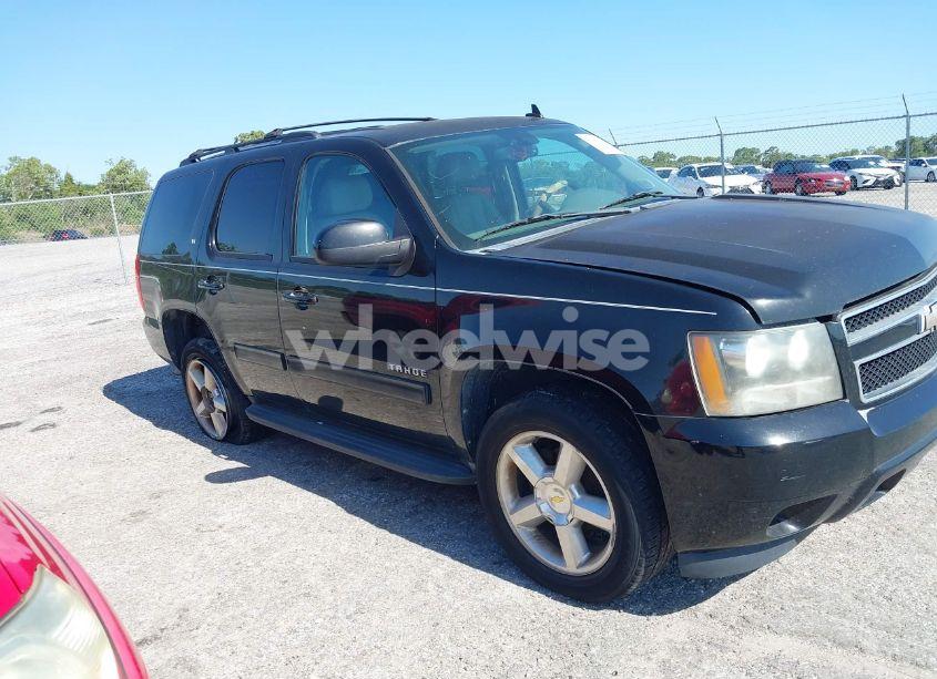 2011 Chevrolet Tahoe LT (VIN 1GNSCBE09BR379607) main photo