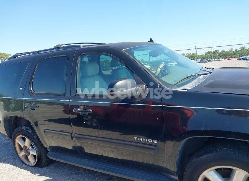 Photo 13 of 2011 Chevrolet Tahoe LT (VIN 1GNSCBE09BR379607)