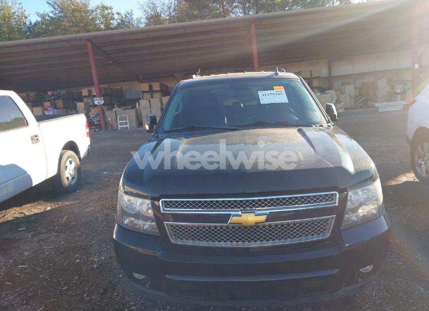 Photo 12 of 2012 Chevrolet Tahoe LT (VIN 1GNSCBE09CR274504)