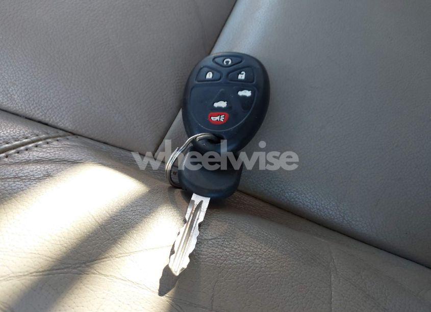 Photo 11 of 2013 Chevrolet Tahoe LT (VIN 1GNSCBE09DR250320)