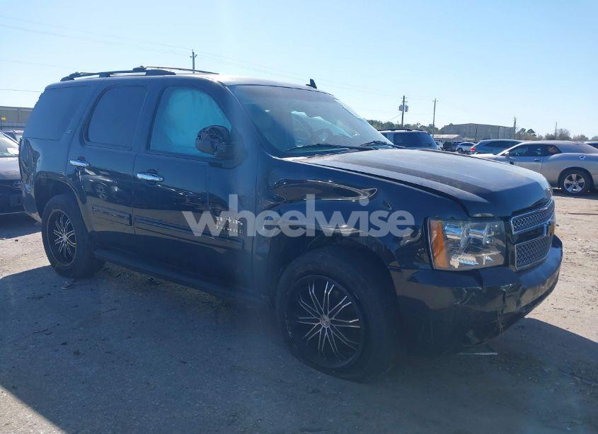 2013 Chevrolet Tahoe LT (VIN 1GNSCBE09DR283706) main photo