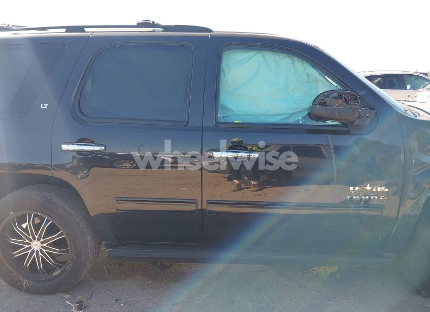 Photo 13 of 2013 Chevrolet Tahoe LT (VIN 1GNSCBE09DR283706)