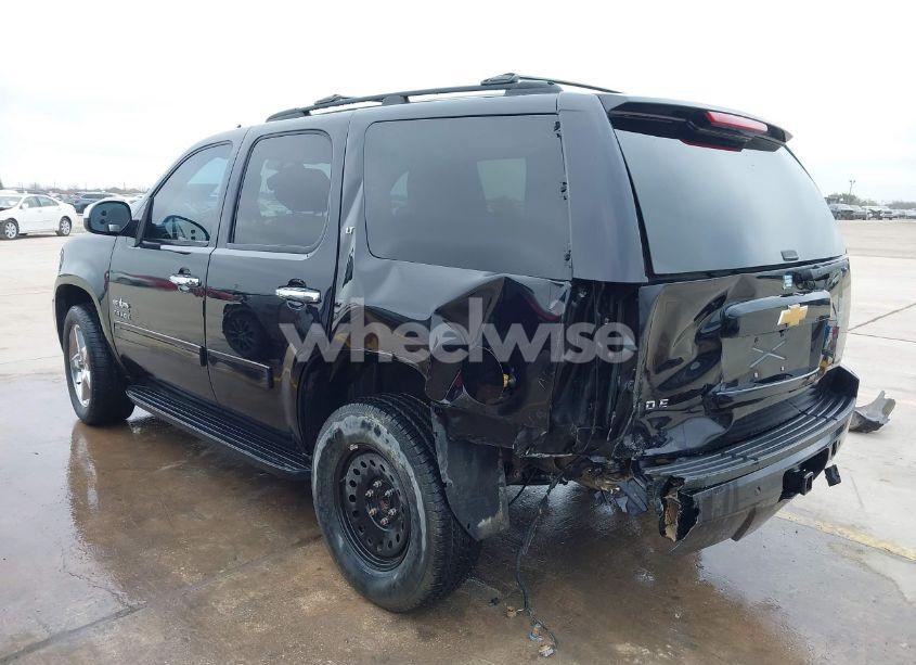 Photo 3 of 2014 Chevrolet Tahoe LT (VIN 1GNSCBE09ER188502)