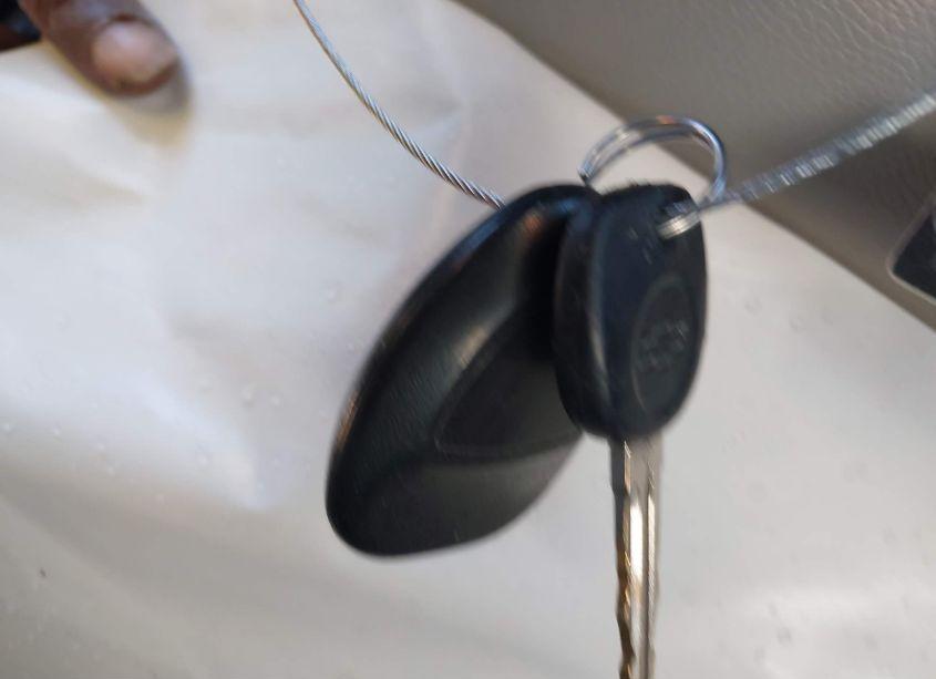 Photo 11 of 2011 Chevrolet Tahoe LT (VIN 1GNSCBE0XBR105140)