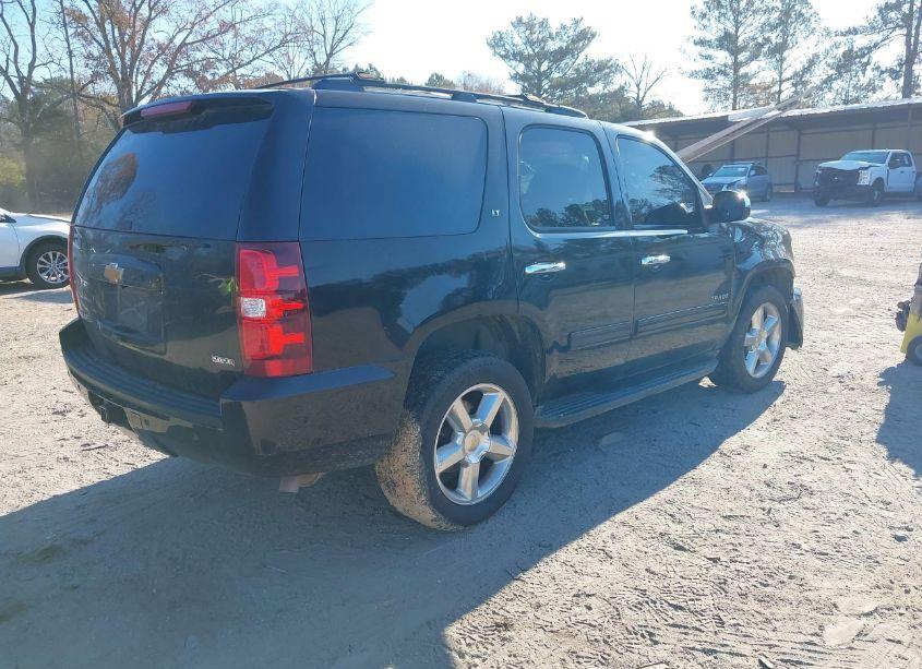 Photo 4 of 2012 Chevrolet Tahoe LT (VIN 1GNSCBE0XCR211234)