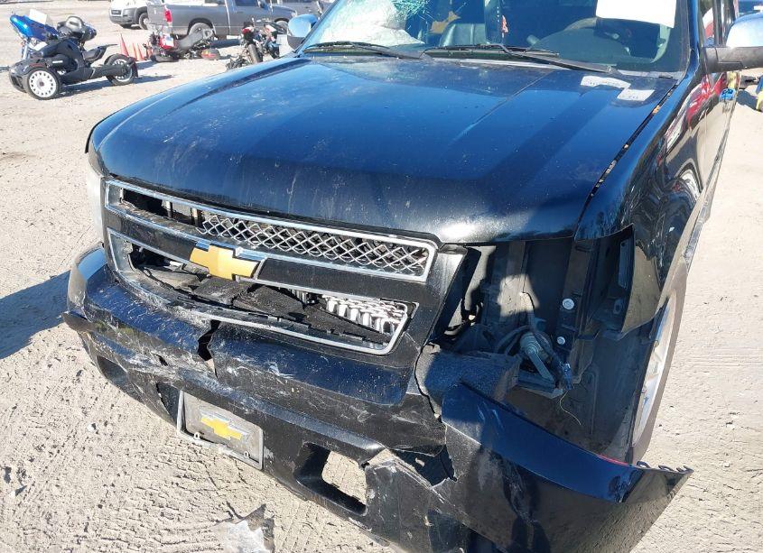 Photo 6 of 2012 Chevrolet Tahoe LT (VIN 1GNSCBE0XCR211234)