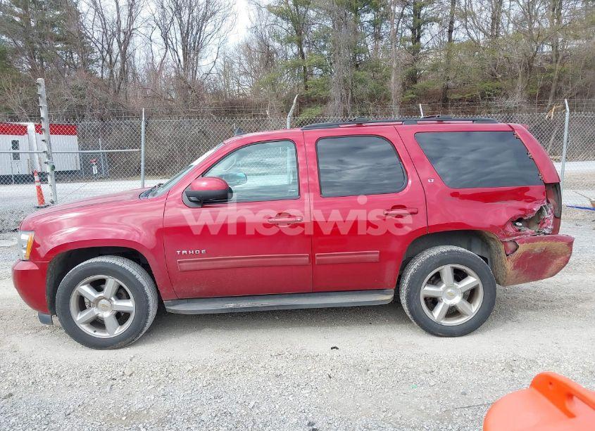 Photo 14 of 2013 Chevrolet Tahoe LT (VIN 1GNSCBE0XDR171707)