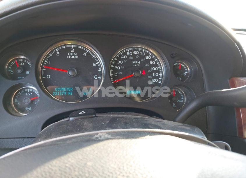 Photo 7 of 2013 Chevrolet Tahoe LT (VIN 1GNSCBE0XDR344691)