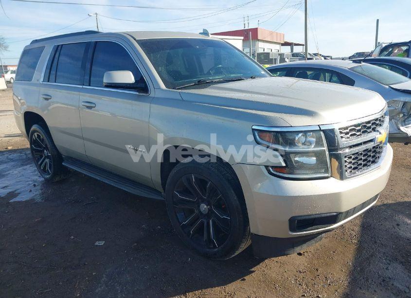 2015 Chevrolet Tahoe LT (VIN 1GNSCBKC0FR553682) main photo