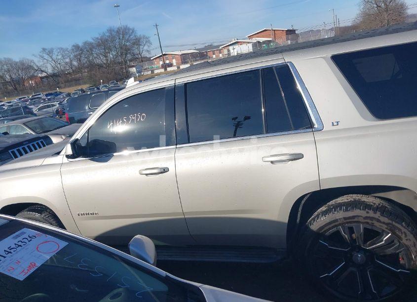 Photo 14 of 2015 Chevrolet Tahoe LT (VIN 1GNSCBKC0FR553682)