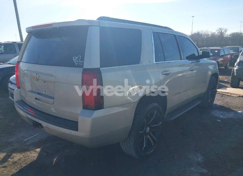 Photo 4 of 2015 Chevrolet Tahoe LT (VIN 1GNSCBKC0FR553682)