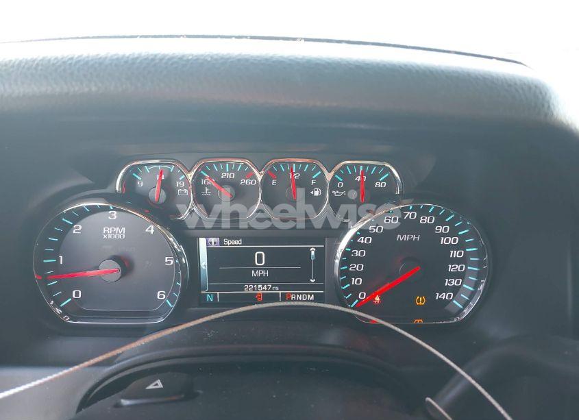 Photo 7 of 2015 Chevrolet Tahoe LT (VIN 1GNSCBKC0FR553682)