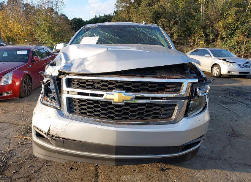 Photo 12 of 2015 Chevrolet Tahoe LT (VIN 1GNSCBKC0FR562575)