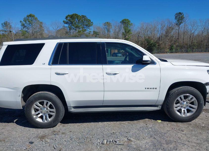 Photo 14 of 2015 Chevrolet Tahoe LT (VIN 1GNSCBKC0FR586780)