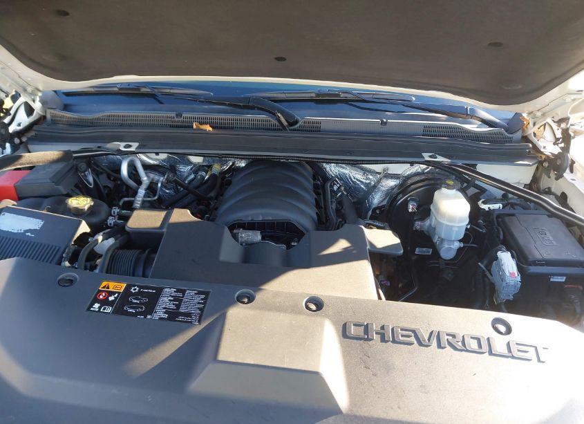 Photo 10 of 2015 Chevrolet Tahoe LT (VIN 1GNSCBKC0FR623343)