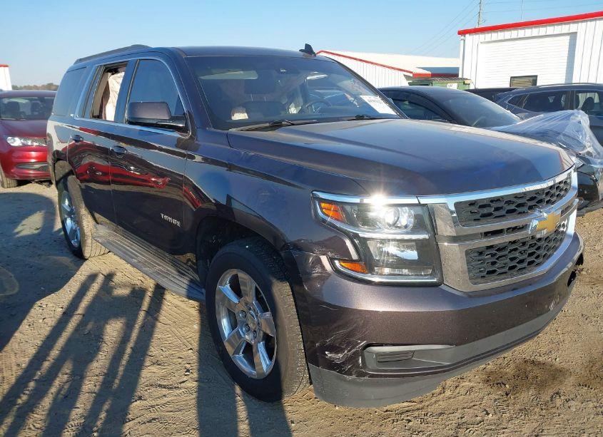 2015 Chevrolet Tahoe LT (VIN 1GNSCBKC0FR708134) main photo