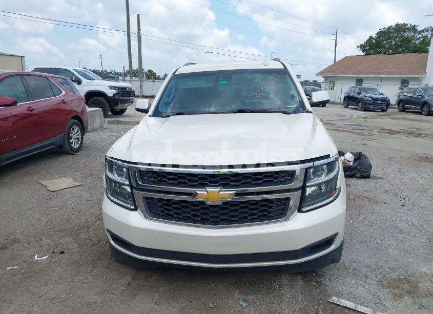 Photo 12 of 2015 Chevrolet Tahoe LT (VIN 1GNSCBKC0FR739951)