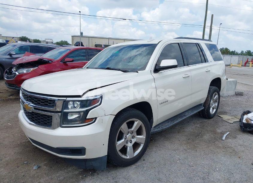 Photo 2 of 2015 Chevrolet Tahoe LT (VIN 1GNSCBKC0FR739951)
